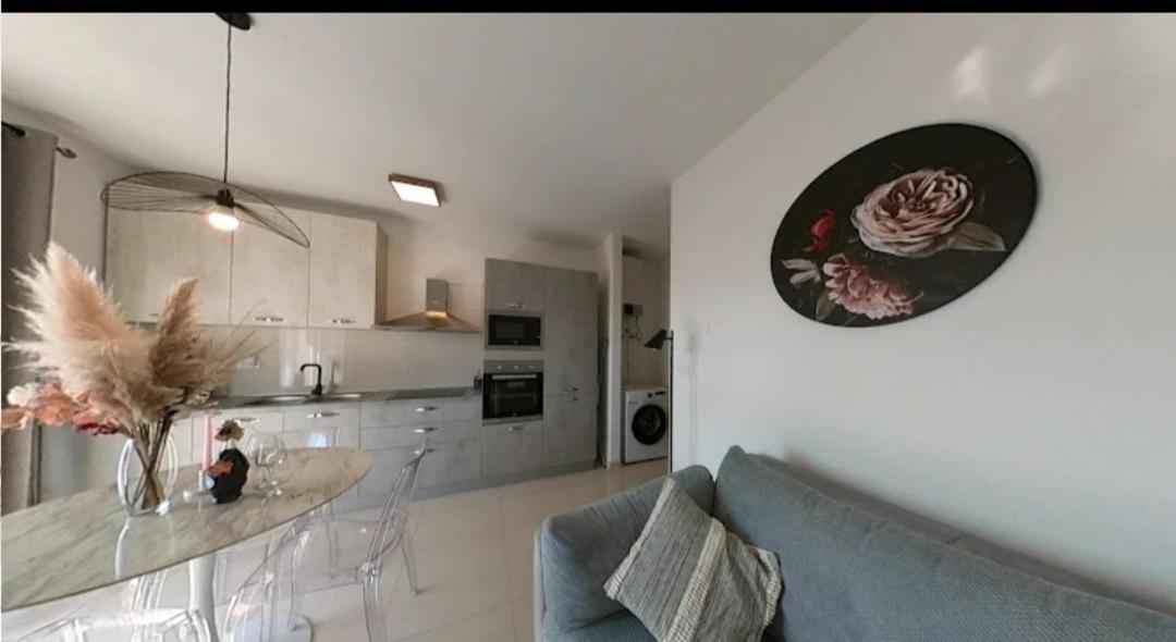 Ferienwohnung New Apartman P & B Trogir Exterior foto