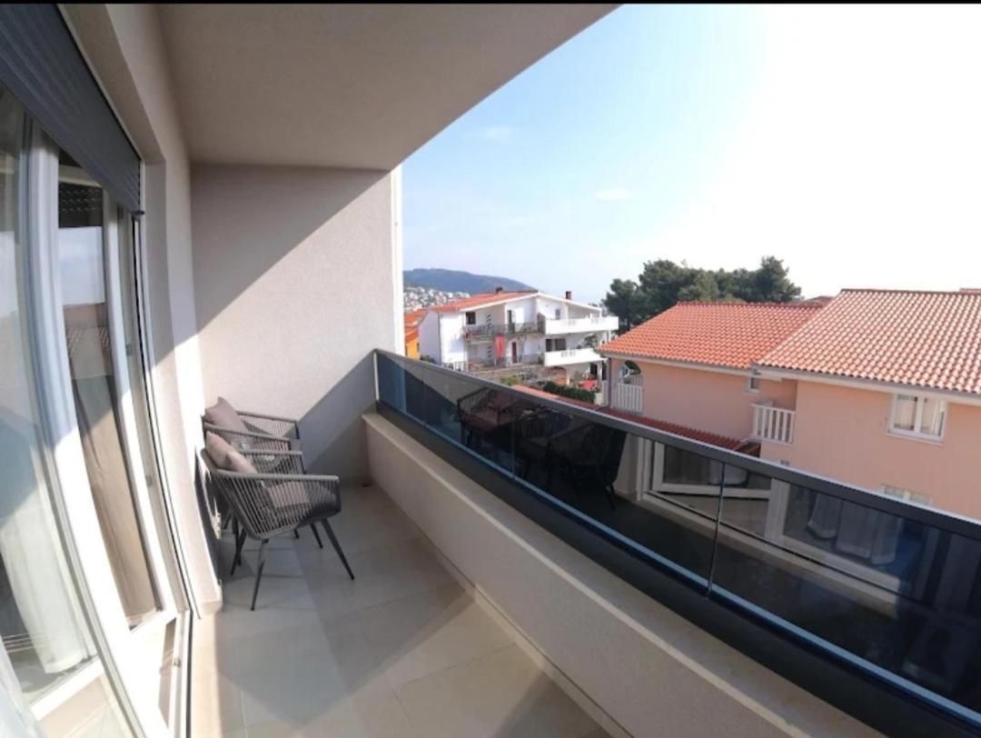 Ferienwohnung New Apartman P & B Trogir Exterior foto