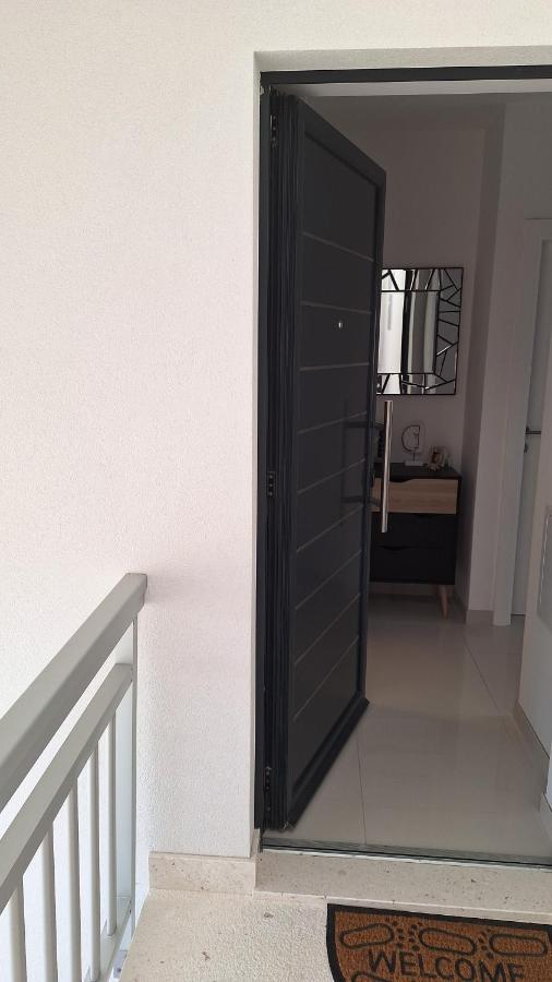 Ferienwohnung New Apartman P & B Trogir Exterior foto